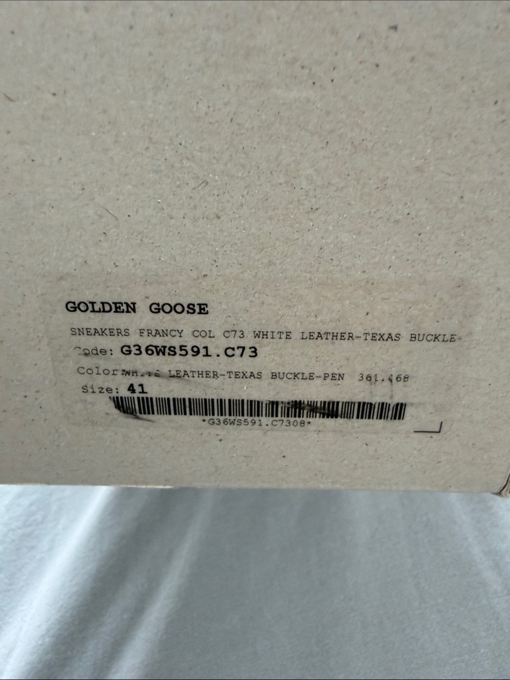 Golden Goose White High-Top Kids Sneakers with Black Star and Gray Accents - Picture 2 of 5